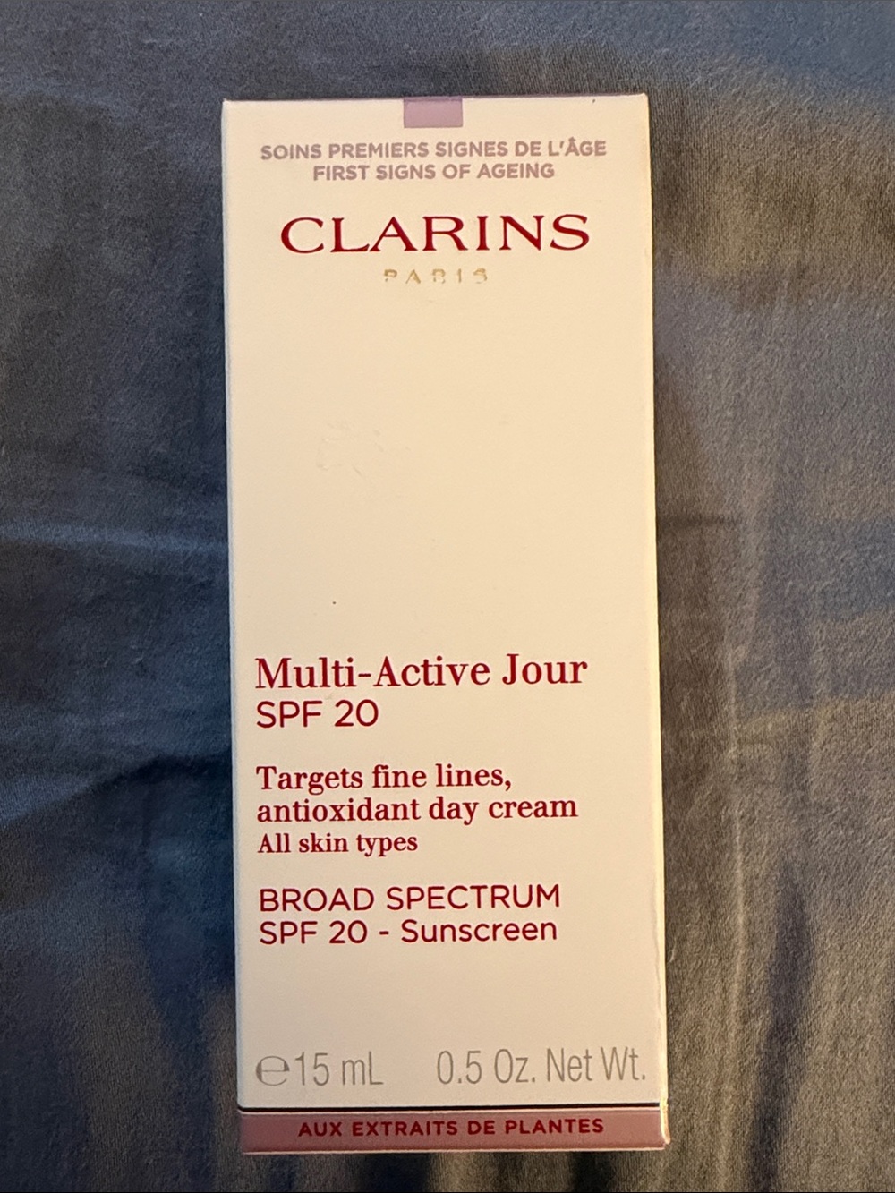 Clarins Multi-Active Jour SPF 20 Day Cream - White with Red Accents